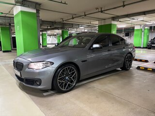2016 BMW 5 серии 520i VI (F10/F11/F07) Рестайлинг, серый, 2255000 рублей, вид 4