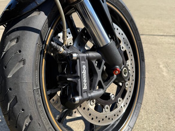 2014 Triumph Speed Triple, чёрный, 599000 рублей - вид 4