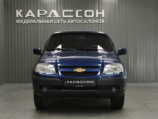 2017 Chevrolet Niva I Рестайлинг, серый, 640000 рублей, вид 3