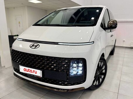 Hyundai Staria I