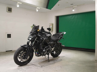 2018 Kawasaki Z 650, чёрный, 629000 рублей, вид 4