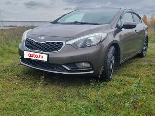 2013 Kia Cerato III, бежевый, 950000 рублей, вид 1