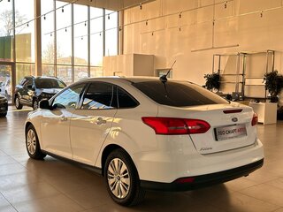 2017 Ford Focus III Рестайлинг, белый, 1249000 рублей, вид 5