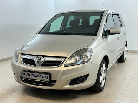 Opel Zafira B Рестайлинг