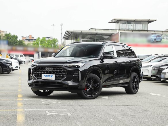 2026 Audi Q6 45 TFSI, чёрный, 5990000 рублей