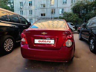 2012 Chevrolet Aveo II, красный, 550000 рублей, вид 4