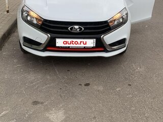2017 Lada (ВАЗ) Vesta I, белый, 650000 рублей, вид 2