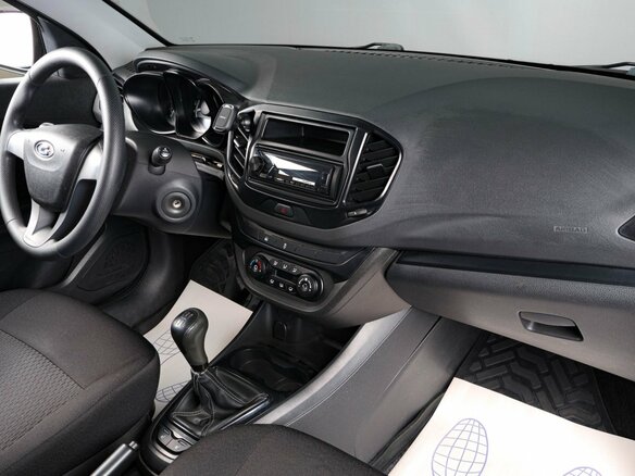 2017 Lada (ВАЗ) Vesta I, зелёный, 949000 рублей - вид 9