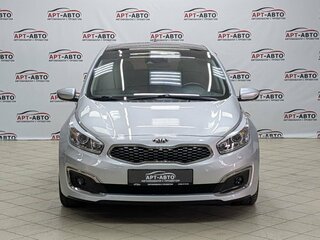2017 Kia Ceed II Рестайлинг, серебристый, 1379000 рублей, вид 2