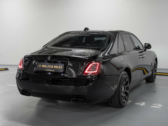 2023 Rolls-Royce Ghost Black Badge II (Series I), чёрный, 35000000 рублей - вид 13