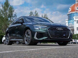 2022 Audi A3 35 TFSI IV (8Y), чёрный, 2000000 рублей, вид 1