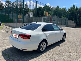 2015 Volkswagen Jetta VI Рестайлинг, белый, 950000 рублей, вид 5