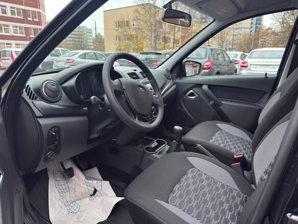 2026 Lada (ВАЗ) Granta Cross I Рестайлинг, чёрный, 1221000 рублей - вид 8