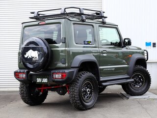 2021 Suzuki Jimny Sierra IV, зелёный, 1620300 рублей, вид 4