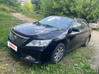 2013 Toyota Camry VII (XV50), чёрный, 1400000 рублей, вид 2
