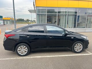 2018 Hyundai Solaris II, чёрный, 1200000 рублей, вид 5