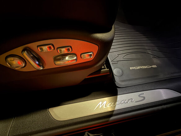 2015 Porsche Macan S I, чёрный, 4800000 рублей - вид 31
