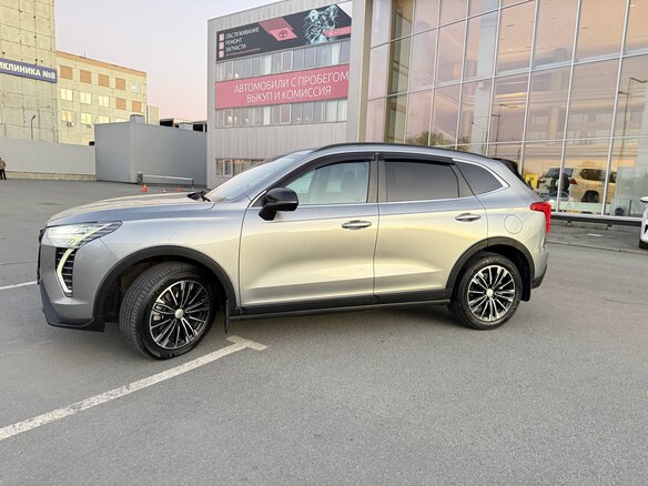 2024 Haval Jolion I Рестайлинг, серый, 1820000 рублей - вид 1