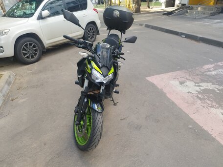 2021 Kawasaki Z 650, чёрный, 659000 рублей, вид 5