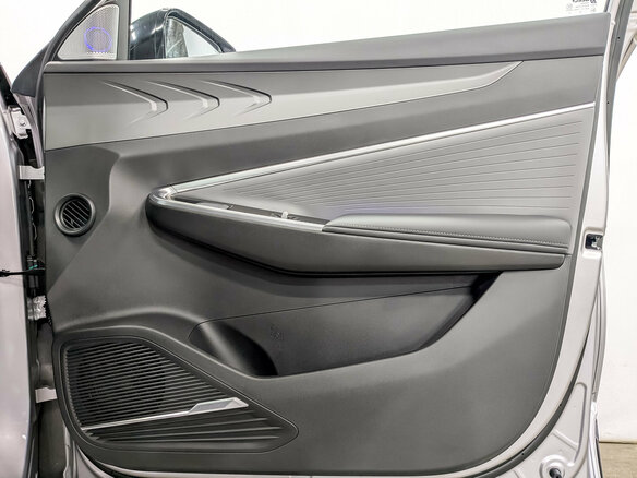 2026 Geely Cityray, серебристый, 2800000 рублей - вид 26