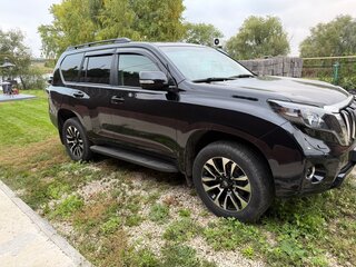 2015 Toyota Land Cruiser Prado 150 Series Рестайлинг 1, чёрный, 4000000 рублей, вид 5