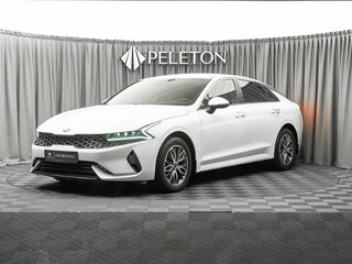 2020 Kia K5 III, белый, 2640000 рублей, вид 1