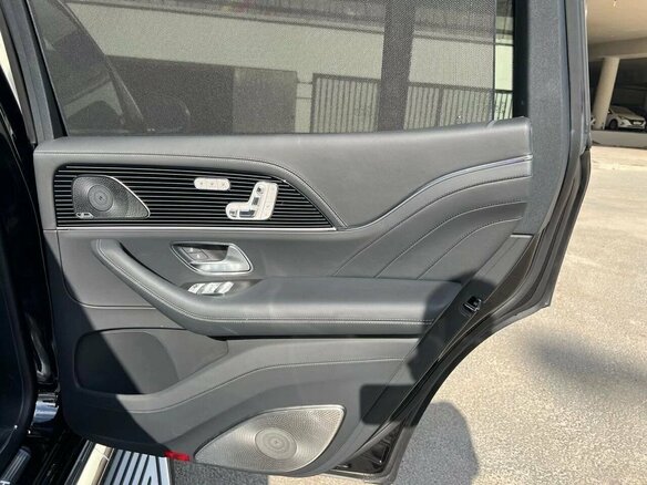 2024 Mercedes-Benz Maybach GLS 600 I, чёрный, 29500000 рублей - вид 34