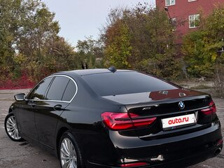 2016 BMW 7 серии 750i xDrive VI (G11/G12), чёрный, 2550000 рублей, вид 4