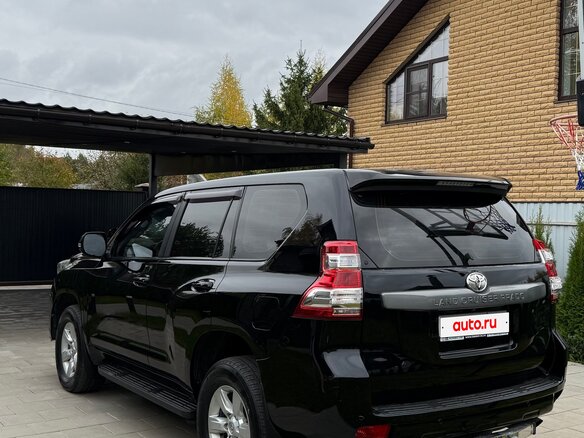 2015 Toyota Land Cruiser Prado 150 Series Рестайлинг 1, чёрный, 3000000 рублей - вид 5