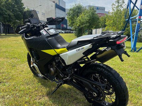 2023 Husqvarna Norden 901, серый, 1120000 рублей, вид 5