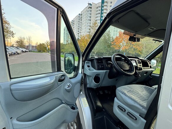 2014 Ford Transit, серебристый, 1535000 рублей - вид 9