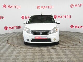 2013 Renault Sandero I, белый, 595000 рублей, вид 2