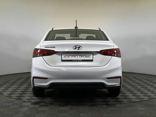2018 Hyundai Solaris II, белый, 1100000 рублей, вид 5