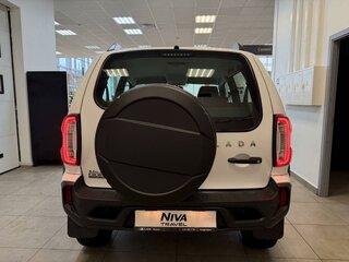 2026 Lada (ВАЗ) Niva Travel I Рестайлинг, белый, 1717000 рублей, вид 5
