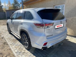 2015 Toyota Highlander III (XU50), белый, 3000000 рублей, вид 4