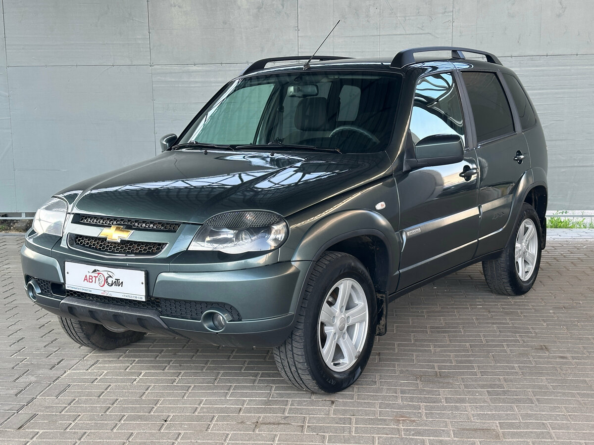 Открыть фотографии: Chevrolet Niva I Рестайлинг