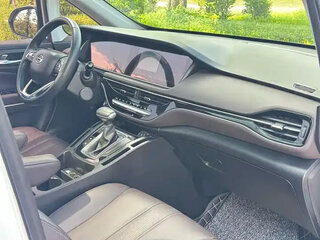2021 GAC Trumpchi M6, белый, 1600000 рублей, вид 5