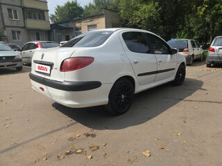 2008 Peugeot 206, белый, 335000 рублей, вид 4