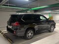 2016 Lexus LX 570 III Рестайлинг 2, чёрный, 8300000 рублей - вид 5