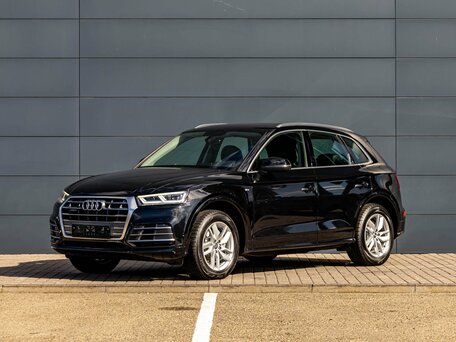 2019 Audi Q5 II (FY), чёрный, 2395000 рублей, вид 1