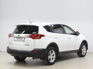 2013 Toyota RAV4 IV (XA40), белый, 1740000 рублей, вид 5