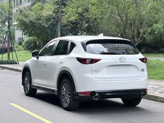 2021 Mazda CX-5 II, белый, 1995000 рублей, вид 5