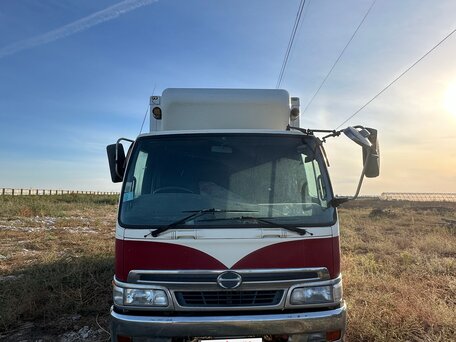 2001 Hino Series 500 (Ranger), красный, 2500000 рублей, вид 2