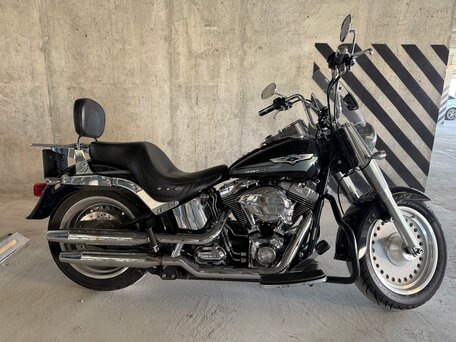 2007 Harley-Davidson Fat Boy, чёрный, 950000 рублей, вид 2