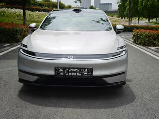 2026 Changan Qiyuan A06 51.48 kWh, серебристый, 2450000 рублей, вид 2