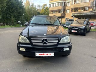 2003 Mercedes-Benz M-Класс 350 I (W163) Рестайлинг, чёрный, 1100000 рублей, вид 2
