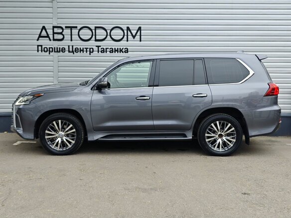2019 Lexus LX 450d III Рестайлинг 2, серый, 7974000 рублей - вид 5