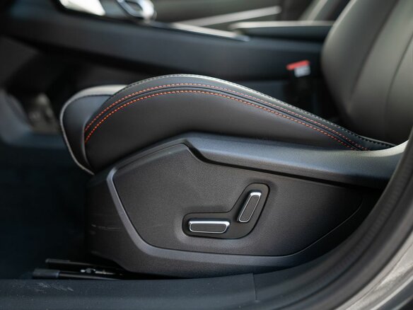 2026 Geely Cityray, серый, 3344990 рублей - вид 14