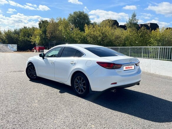 2015 Mazda 6 III (GJ) Рестайлинг, белый, 1350000 рублей - вид 10