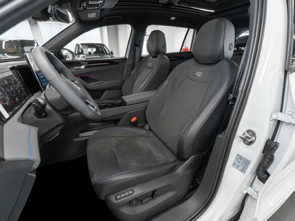 2026 Volkswagen Tiguan L Pro III (China Market), белый, 5090000 рублей - вид 8